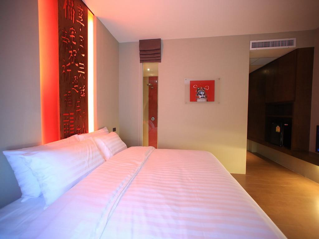 Silom One Hotel Bangkok Room photo
